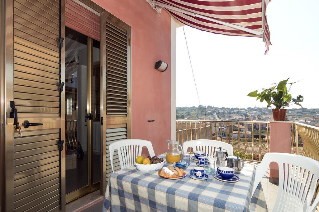 La Rosa Del Deserto Bed & Breakfast Scicli Exterior photo